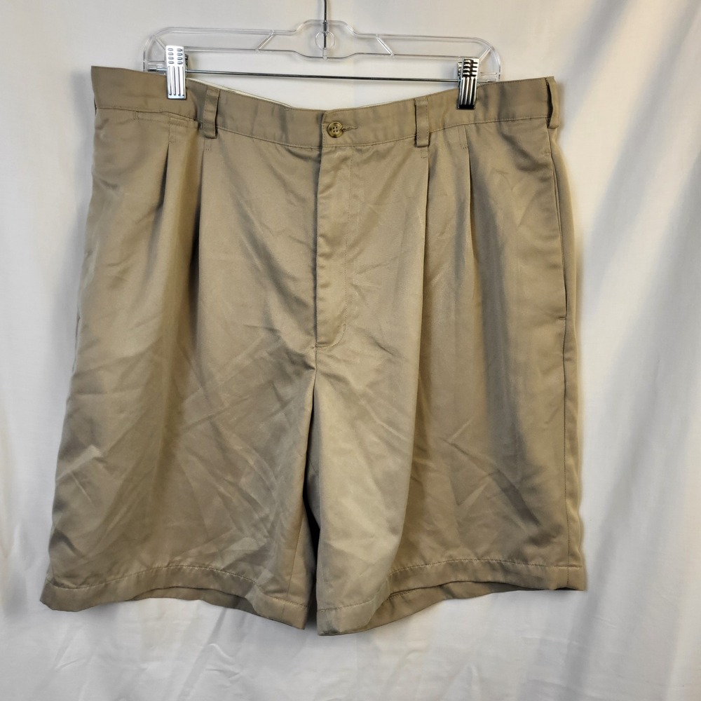 Grand Slam Mens Pleated Golf Shorts Khaki Tan Size 38 Performance Polyester 691